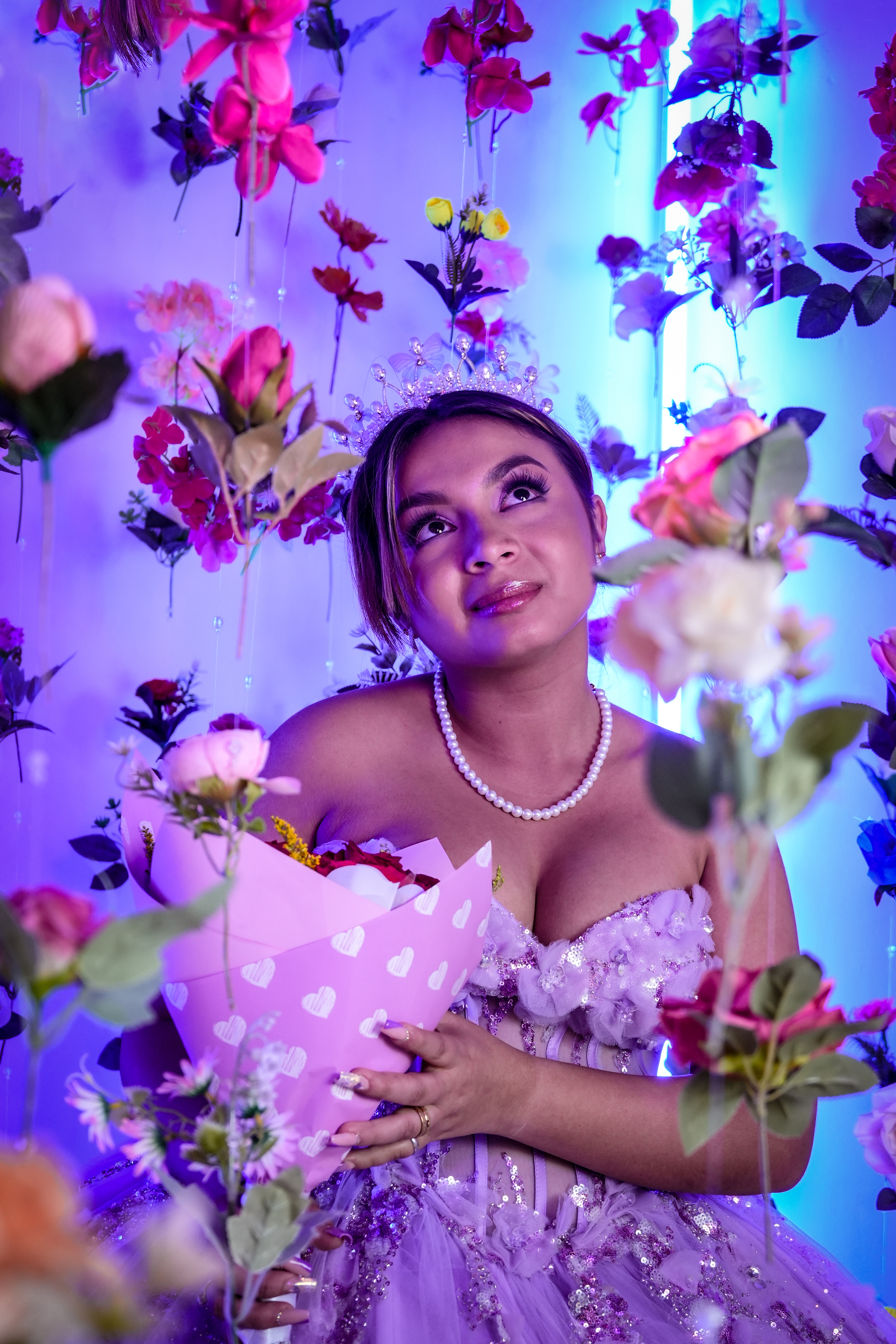 spot-lluvia-de-flores.jpg